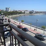 Πανσιόν Ribeira De Fefinanes